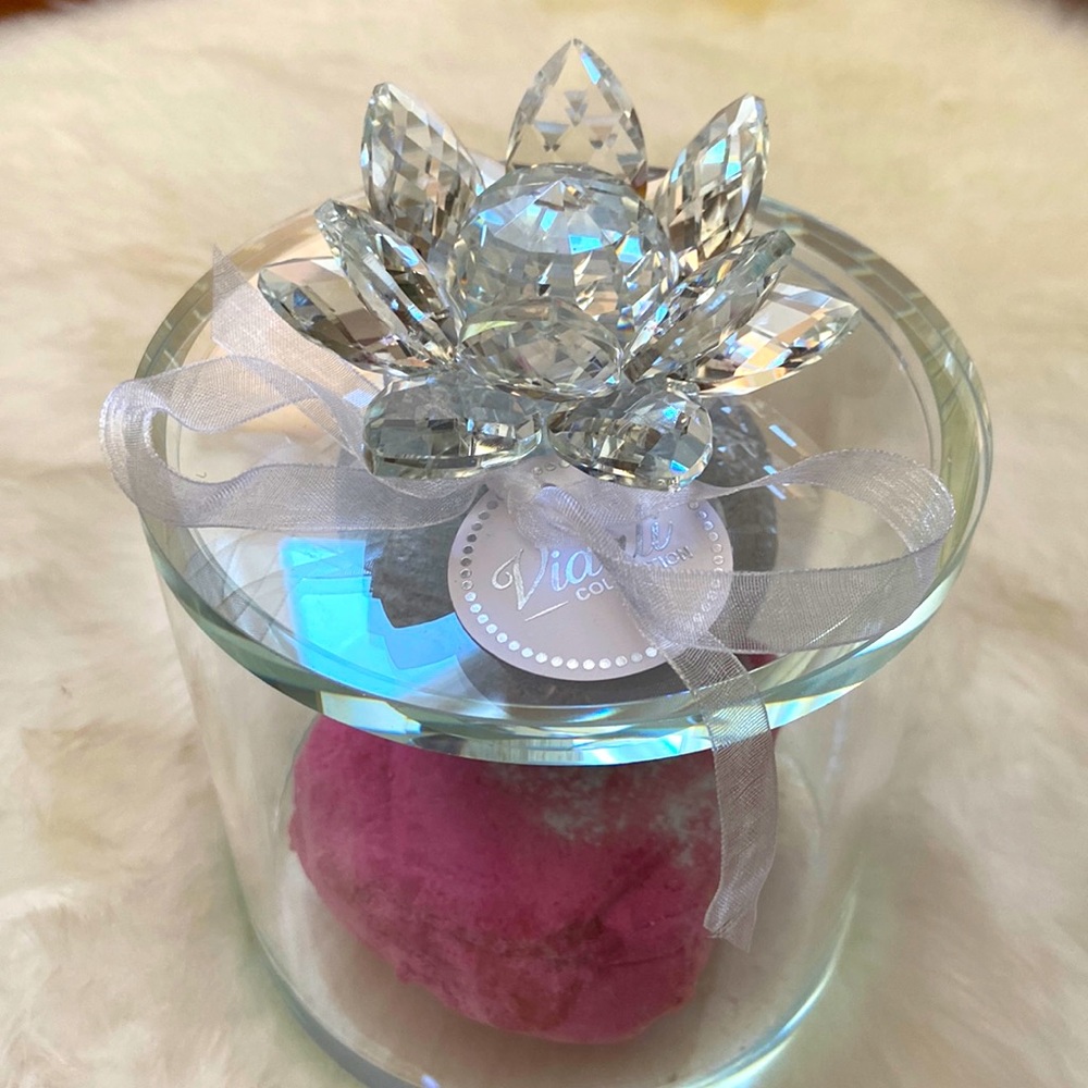 🆕 Beautiful glass jar